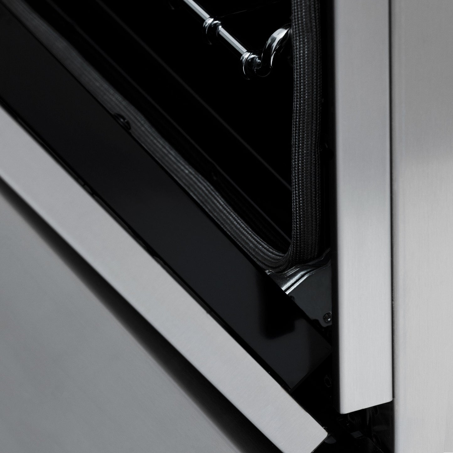ZLINE 24" Autograph Dual Fuel Range, Stainless, Black accents, RAZ-24-MB